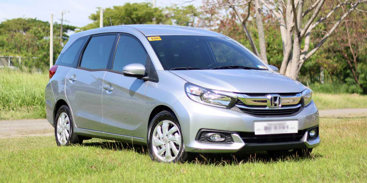 Harga Mobil Honda Mobilio 585x1170 px - 2